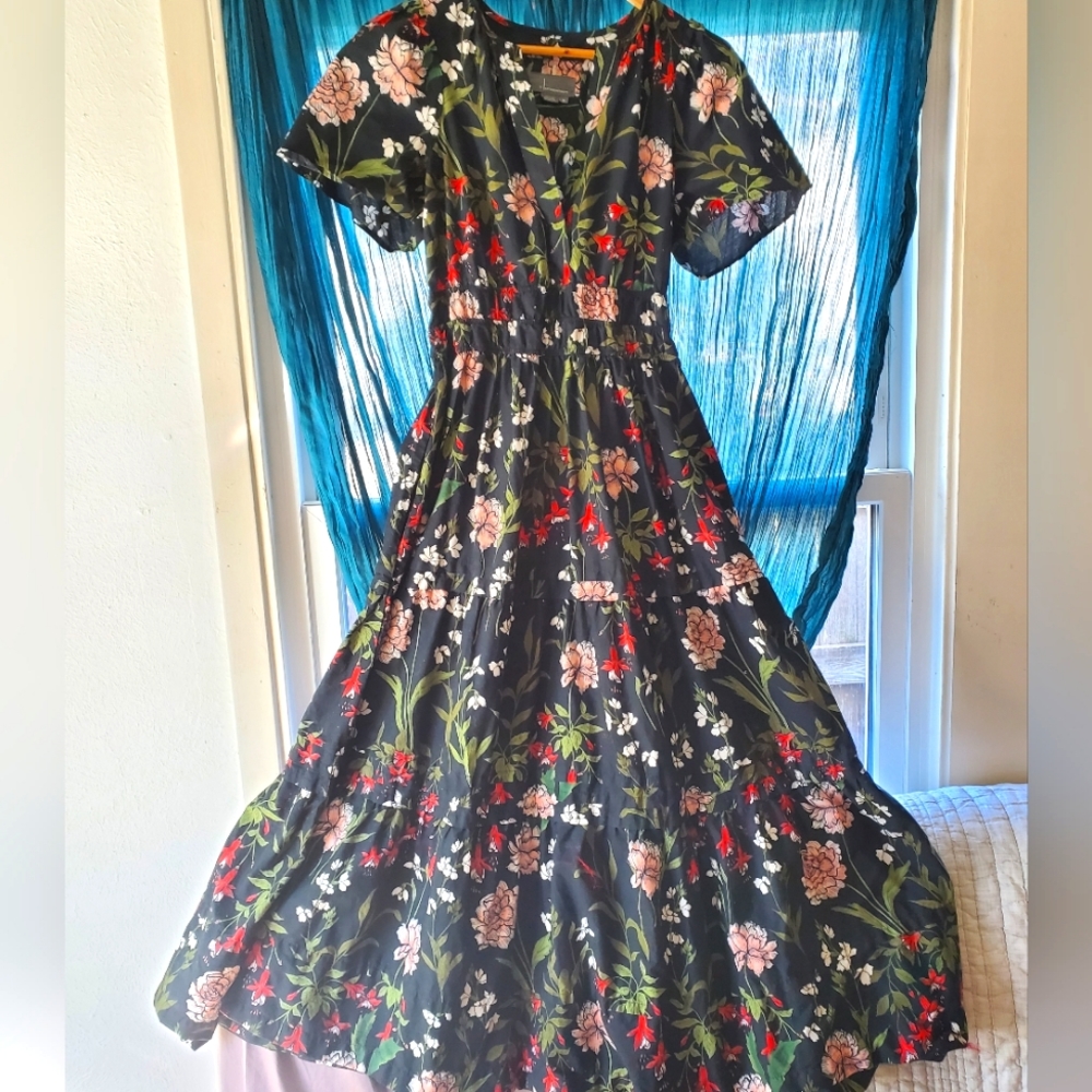Anthropologie Somerset Maxi Medium